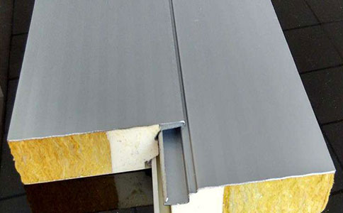 聚氨酯封（fēng）邊橫裝板能用（yòng）於外牆嗎？